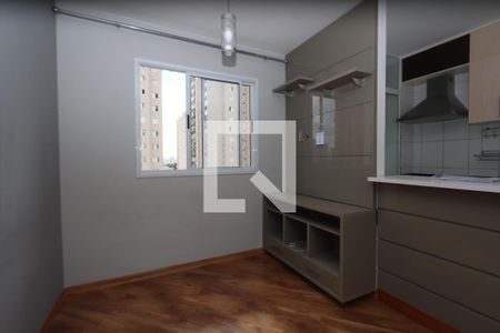 Sala de apartamento para alugar com 2 quartos, 49m² em Itaquera, São Paulo