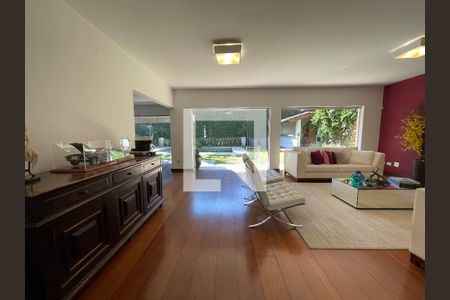 Sala de estar de casa à venda com 5 quartos, 539m² em Butantã, São Paulo