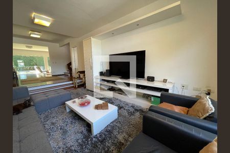 Sala de TV de casa à venda com 5 quartos, 539m² em Butantã, São Paulo