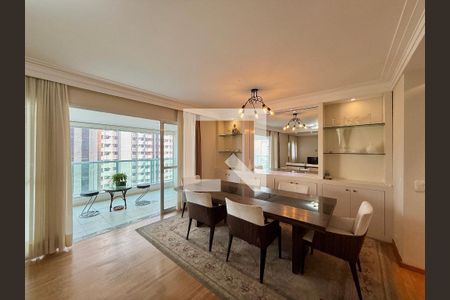 Sala  de apartamento à venda com 2 quartos, 111m² em Cidade Monções, São Paulo