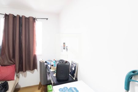 Quarto 1 de apartamento para alugar com 2 quartos, 44m² em Campo Grande, Rio de Janeiro