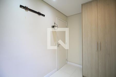 Quarto 1 de apartamento para alugar com 2 quartos, 44m² em Jardim Helga, São Paulo