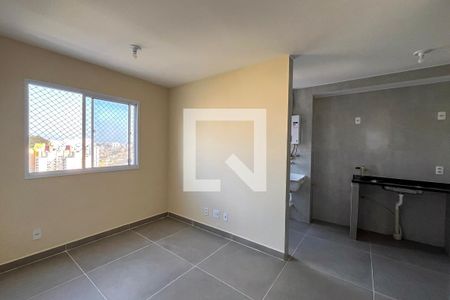 Apartamento para alugar com 2 quartos, 35m² em Sacoma, São Paulo
