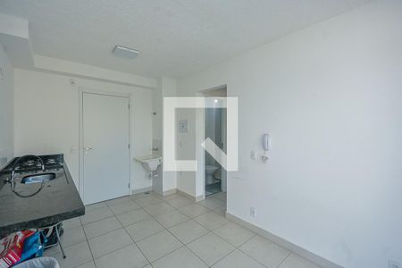 Sala/Cozinha de apartamento para alugar com 2 quartos, 36m² em Socorro, São Paulo
