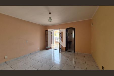 Suíte de casa para alugar com 3 quartos, 166m² em Jardim Las Vegas, Santo André