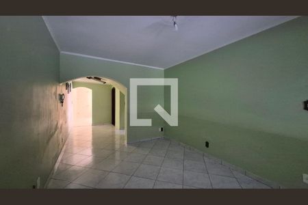 Sala de casa para alugar com 3 quartos, 166m² em Jardim Las Vegas, Santo André