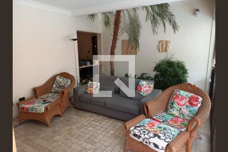 Casa à venda com 5 quartos, 317m² em Jardim Santo Amaro, São Paulo