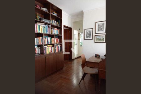 Casa à venda com 5 quartos, 317m² em Jardim Santo Amaro, São Paulo