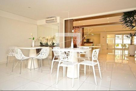 Apartamento à venda com 2 quartos, 143m² em Pinheiros, São Paulo