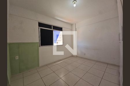 quarto  de apartamento para alugar com 1 quarto, 72m² em Matatu, Salvador