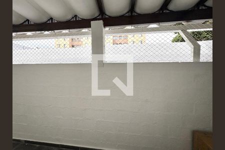 Casa para alugar com 3 quartos, 183m² em Vila Palmeiras, São Paulo