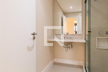 Banheiro Social de apartamento para alugar com 2 quartos, 79m² em Juvevê, Curitiba