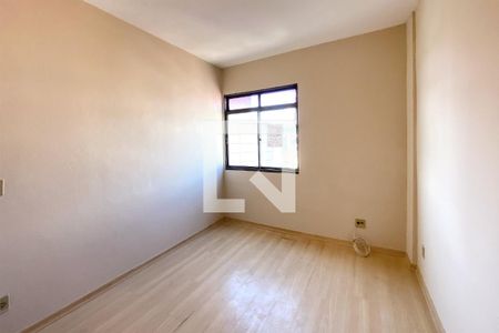 Quarto 1 de apartamento para alugar com 2 quartos, 70m² em Centro, Belo Horizonte
