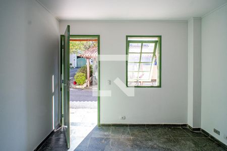 Sala de casa de condomínio à venda com 2 quartos, 128m² em Jardim Ester, São Paulo