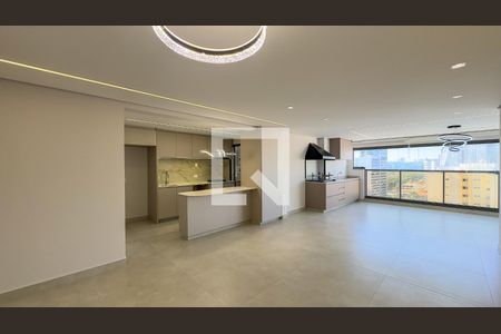 Apartamento para alugar com 3 quartos, 136m² em Jardim das Acacias, São Paulo