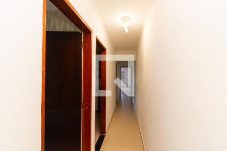 Corredor de casa para alugar com 3 quartos, 160m² em Jardim Tiete, São Paulo