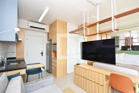 Sala de estar de kitnet/studio para alugar com 1 quarto, 27m² em Vila Madalena, São Paulo