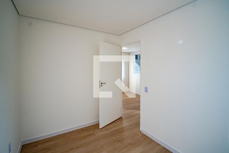 Quarto 1 de apartamento à venda com 2 quartos, 40m² em Jardim Gilda Maria, São Paulo