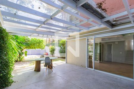 Varanda gourmet de casa de condomínio para alugar com 6 quartos, 378m² em Campo Belo, São Paulo