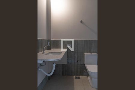 Banheiro da Suíte de apartamento à venda com 4 quartos, 142m² em Santa Lúcia, Belo Horizonte
