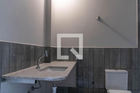 Banheiro da Suíte de apartamento à venda com 4 quartos, 142m² em Santa Lúcia, Belo Horizonte