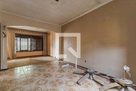 Sala de casa à venda com 2 quartos, 170m² em Passo D’areia, Porto Alegre