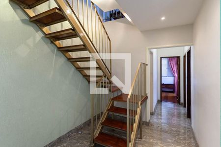 Corredor de apartamento à venda com 4 quartos, 188m² em Castelo, Belo Horizonte