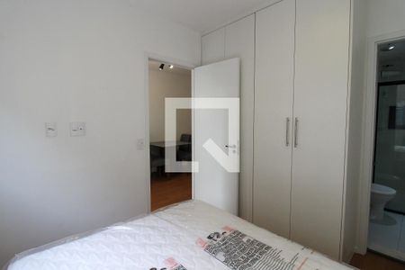 Quarto 1 de apartamento para alugar com 1 quarto, 31m² em Vila Sonia, São Paulo
