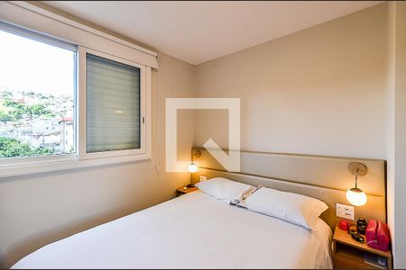 Suíte de apartamento à venda com 2 quartos, 58m² em Santa Efigênia, Belo Horizonte