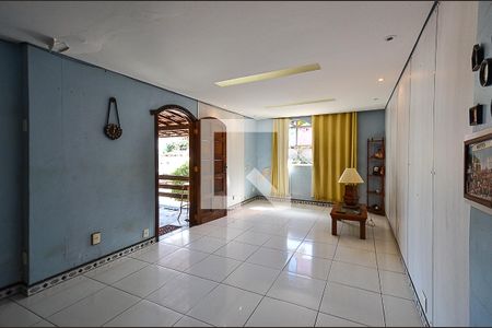 Sala de Estar de casa à venda com 4 quartos, 210m² em Alvorada, Belo Horizonte