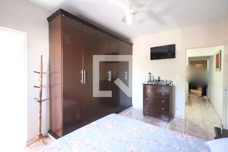 Suíte de casa à venda com 3 quartos, 194m² em Vila Nogueira, Diadema