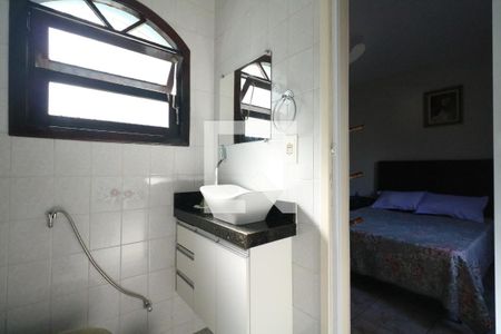 Banheiro da Suíte de casa à venda com 3 quartos, 194m² em Vila Nogueira, Diadema