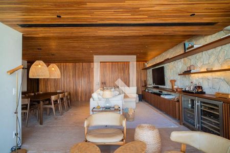 Apartamento à venda com 2 quartos, 178m² em Moema, São Paulo