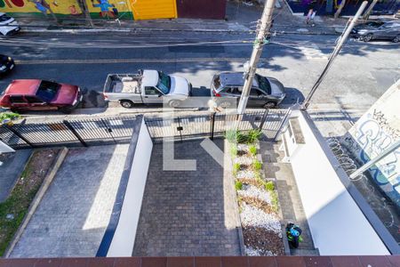 Vista Quarto 1 de casa para alugar com 3 quartos, 200m² em Jardim Monjolo, São Paulo