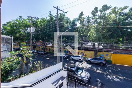 Vista Sala de casa para alugar com 3 quartos, 200m² em Jardim Monjolo, São Paulo