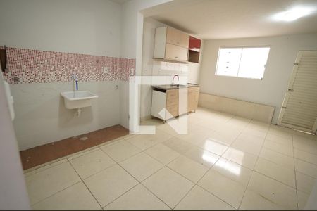 Cozinha de casa para alugar com 3 quartos, 200m² em Santa Genoveva, Goiânia