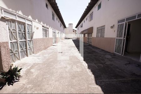 Casa para alugar com 3 quartos, 200m² em Santa Genoveva, Goiânia