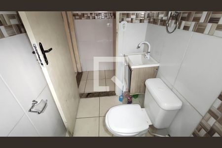 Banheiro de casa para alugar com 1 quarto, 36m² em Jardim Aurora (zona Leste), São Paulo