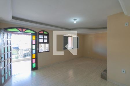 Casa para alugar com 3 quartos, 200m² em Etelvina Carneiro, Belo Horizonte