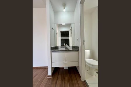 Banheiro de apartamento para alugar com 1 quarto, 36m² em Cambuí, Campinas