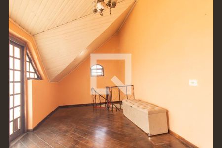 Quarto  de casa de condomínio para alugar com 1 quarto, 140m² em Alto Boqueirão, Curitiba
