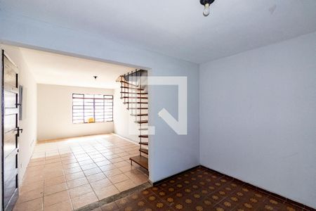Casa à venda com 3 quartos, 130m² em Jardim Sao Luiz, São Paulo