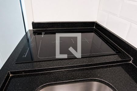 Cozinha de kitnet/studio para alugar com 1 quarto, 23m² em Cerqueira César, São Paulo