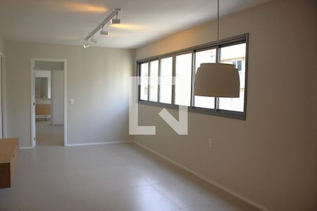 Sala de apartamento para alugar com 2 quartos, 83m² em Cerqueira César, São Paulo