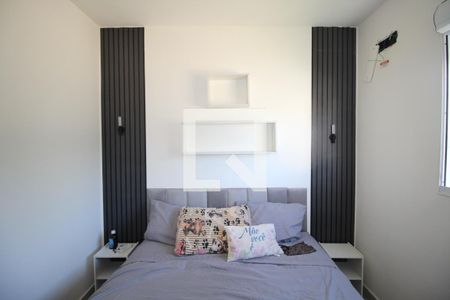 Quarto 1 de apartamento à venda com 2 quartos, 45m² em Humaitá, Porto Alegre
