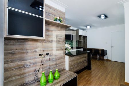 Sala de apartamento para alugar com 2 quartos, 58m² em Vila Gopouva, Guarulhos