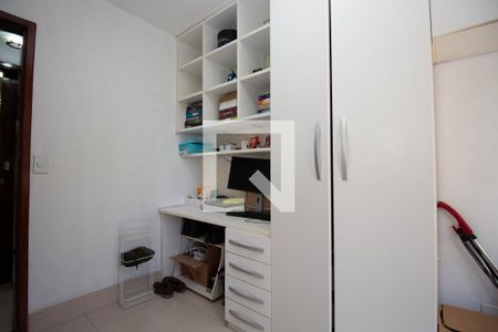 Quarto 1 de apartamento para alugar com 2 quartos, 2147483647m² em Qn 614, Brasília