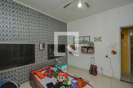 Quarto 2 de casa à venda com 4 quartos, 300m² em Cidade Dutra, São Paulo