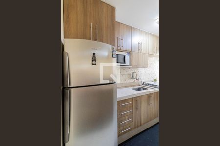Sala/Cozinha/Área de Serviço  de apartamento à venda com 2 quartos, 47m² em Vila Raquel, São Paulo