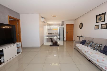 Sala de apartamento para alugar com 3 quartos, 96m² em Parque Amazonia, Goiânia